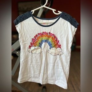 RAINBOW GRAPHIC TEE
